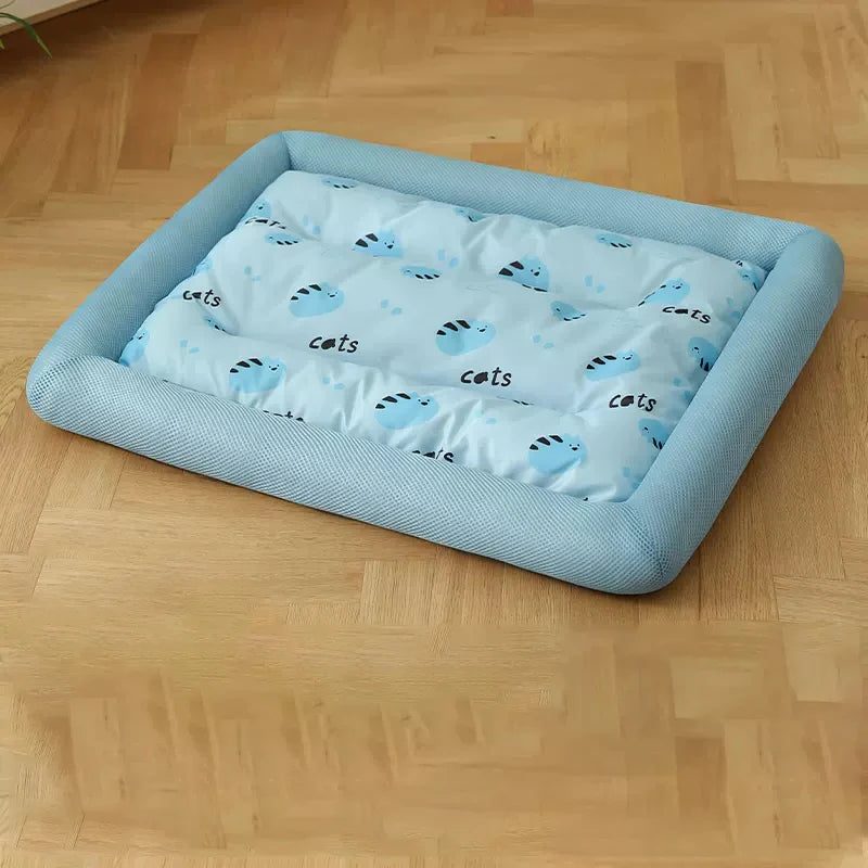 tapis rafraichissant pour chien | FrostiPatte™
